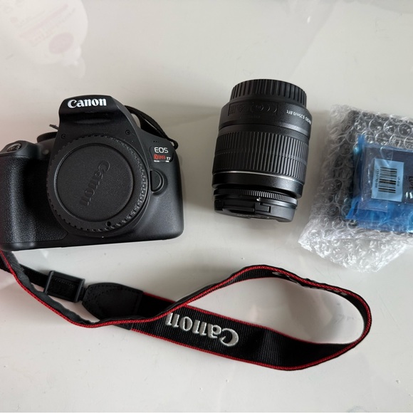 Canon EOS Rebel T7 DSLR Camera – Like New
